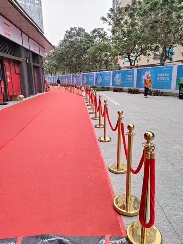 ���ڵ�̺��O ����һ�׾�����